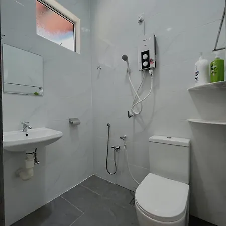 Elonna Homestay Jerantut Exterior photo