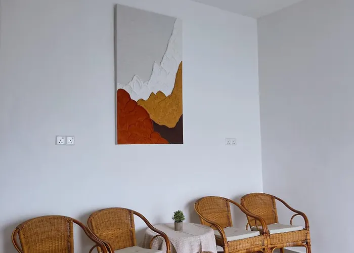 Elonna Homestay